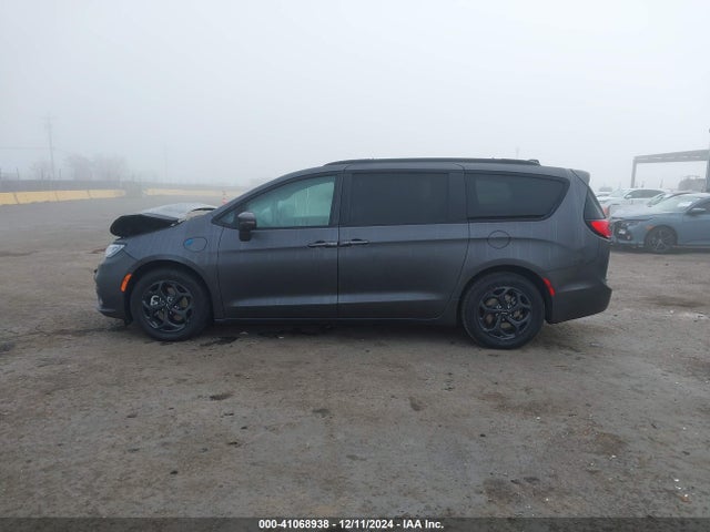 Chrysler Pacifica Hybrid Limited 2022 2C4RC1S79NR189937 Image 14