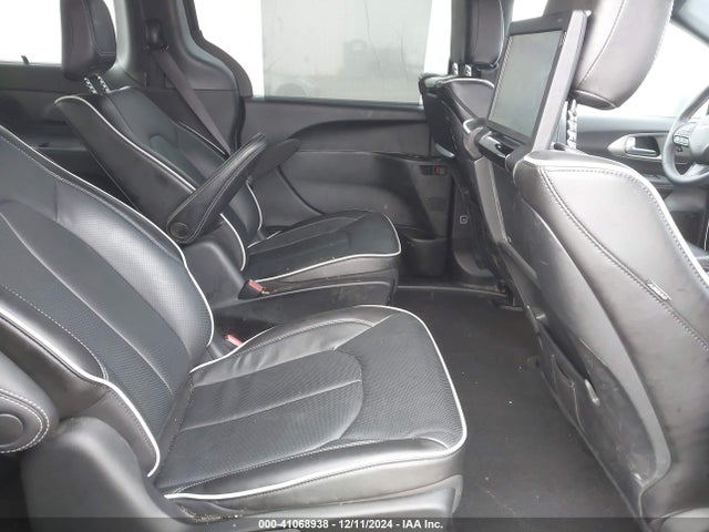 2C4RC1S79NR189937 Chrysler Pacifica Hybrid Limited