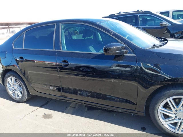 3VW2K7AJ9FM315403 Volkswagen Jetta 2.0l S