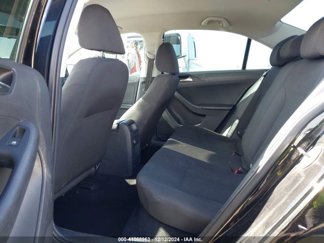 3VW2K7AJ9FM315403 Volkswagen Jetta 2.0l S