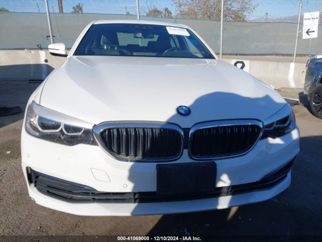 WBAJA9C57KB392864 BMW 530e Iperformance