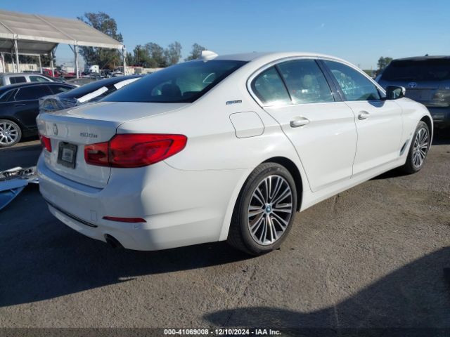WBAJA9C57KB392864 BMW 530e Iperformance