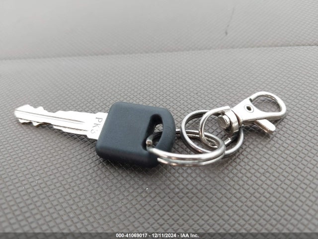 2006 CADILLAC CTS 1G6DP577260165931 Photo 10