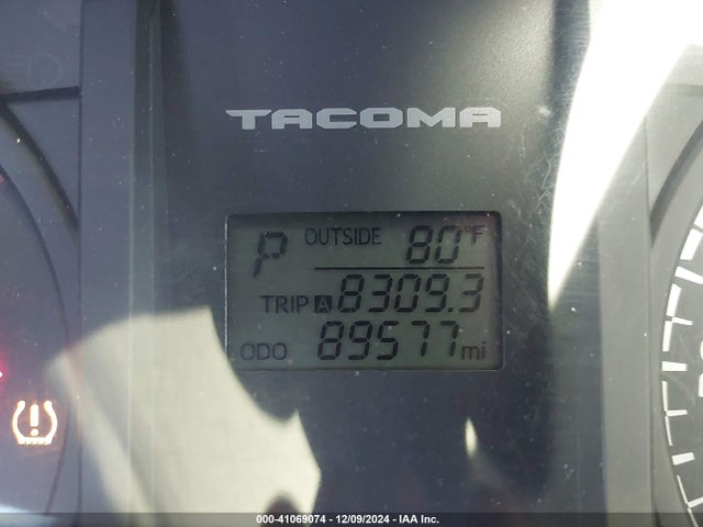 5TFRX5GN0HX099732 Toyota Tacoma Sr