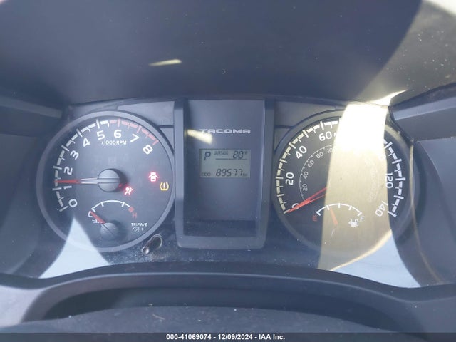 5TFRX5GN0HX099732 Toyota Tacoma Sr