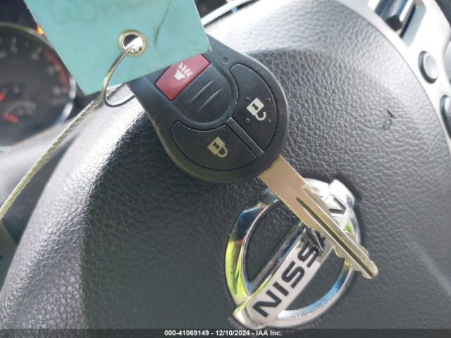 JN8AS5MT0FW665345 Nissan Rogue Select S
