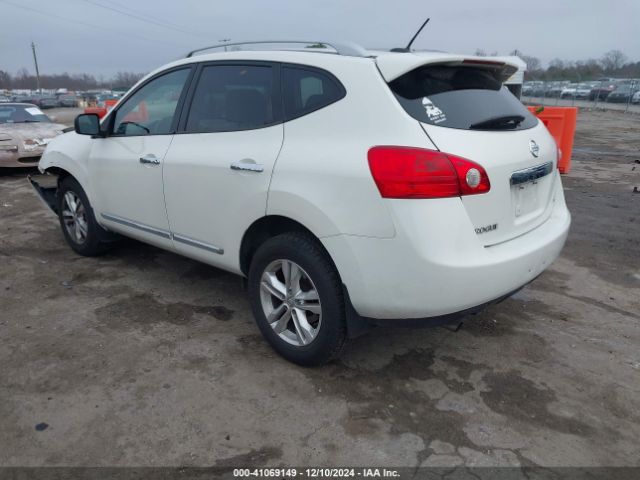 JN8AS5MT0FW665345 Nissan Rogue Select S