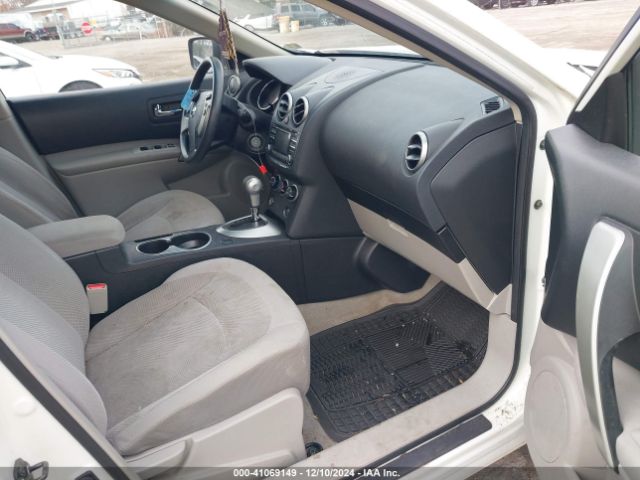 JN8AS5MT0FW665345 Nissan Rogue Select S