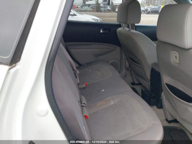 JN8AS5MT0FW665345 Nissan Rogue Select S