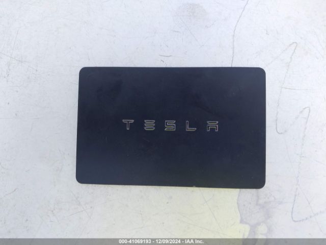 5YJ3E1EA4JF039067 Tesla Model 3 Long Range/mid Range