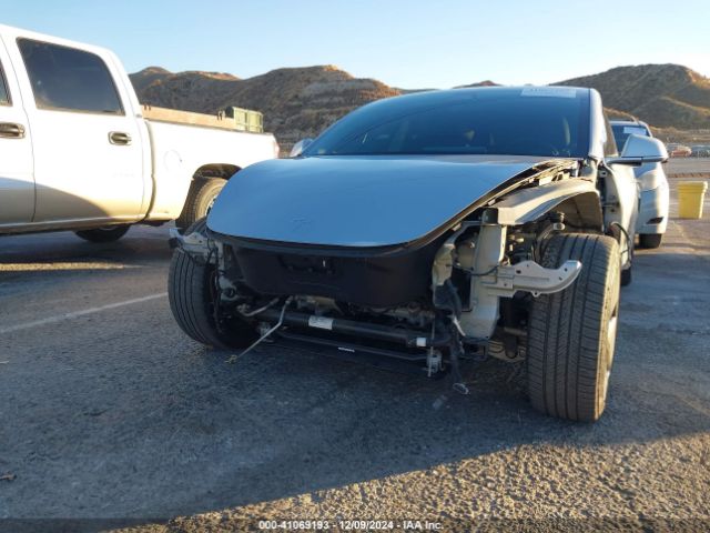 5YJ3E1EA4JF039067 Tesla Model 3 Long Range/mid Range