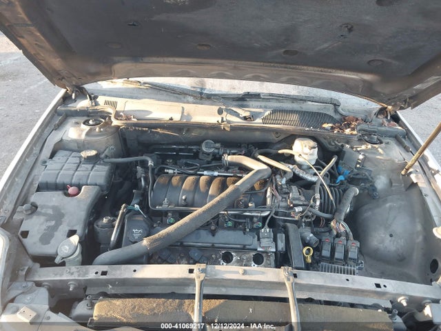 2007 CADILLAC DTS 1G6KD57987U165217 Photo 9