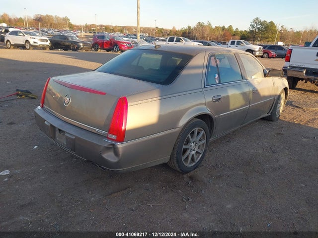 2007 CADILLAC DTS 1G6KD57987U165217 Photo 3
