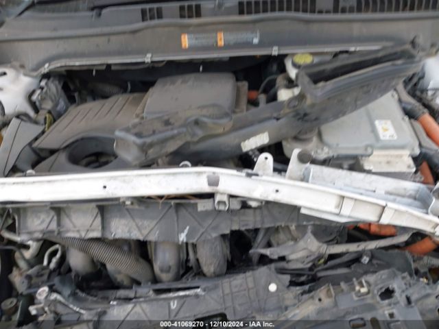 3FA6P0RU0GR371283 Ford Fusion Hybrid Titanium