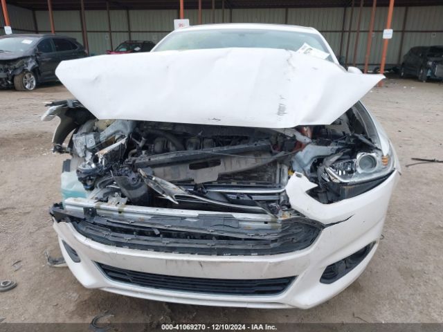 3FA6P0RU0GR371283 Ford Fusion Hybrid Titanium
