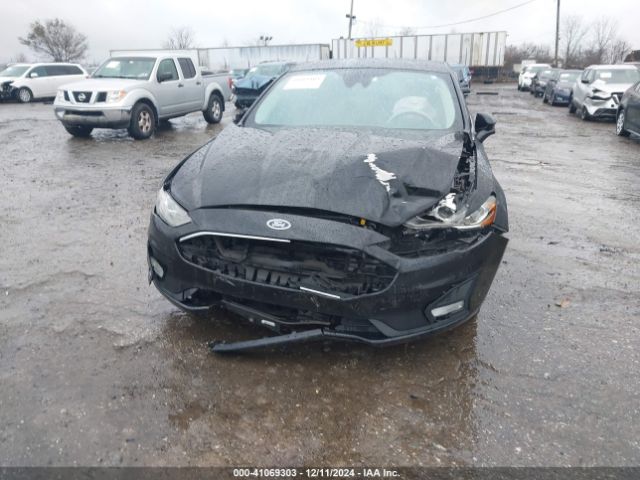 3FA6P0HD8KR245344 Ford FUSION SE