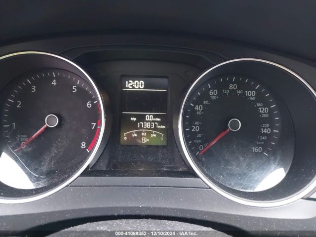 3VWD17AJ0FM259962 Volkswagen Jetta 1.8t Se