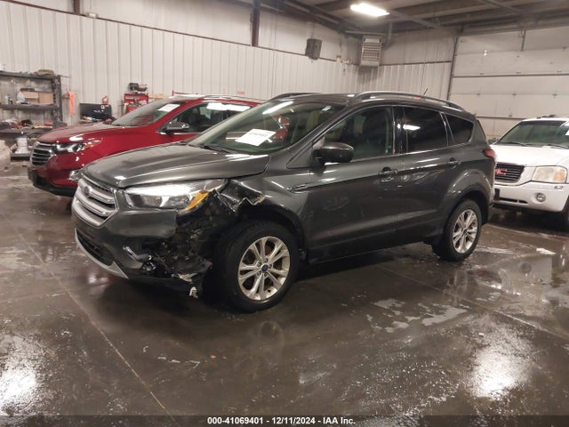 Ford ESCAPE SE 2018 1FMCU9GD1JUA08872 Image 2