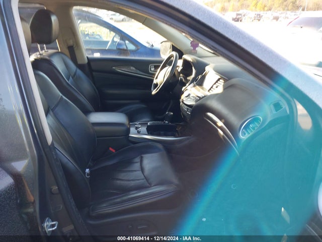 5N1AL0MM2FC512287 Infiniti 2015