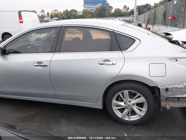 Nissan Altima 2.5 Sv 2015 1N4AL3AP9FC109949 Image 15