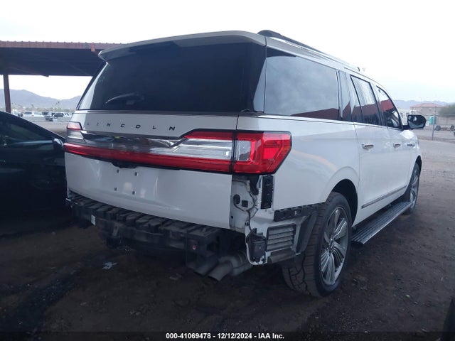 5LMJJ3TT2JEL09104 Lincoln Navigator L Black Label
