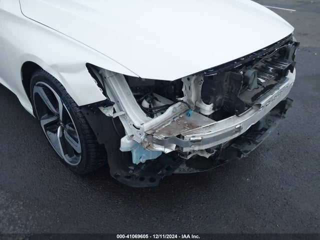 41069605 :رقم المزاد ، 1HGCV1F39LA066200 vin ، 2020 Honda Accord Sport مزاد بيع