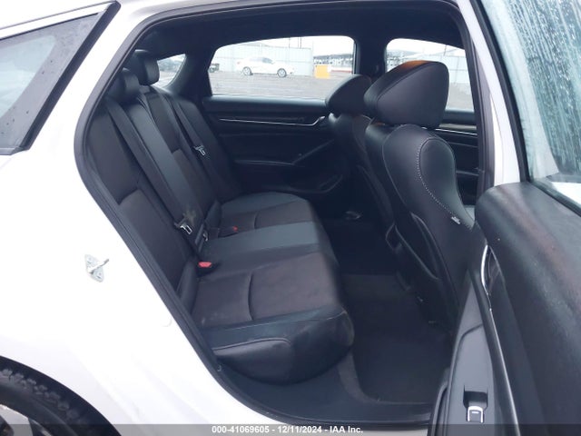 41069605 :رقم المزاد ، 1HGCV1F39LA066200 vin ، 2020 Honda Accord Sport مزاد بيع
