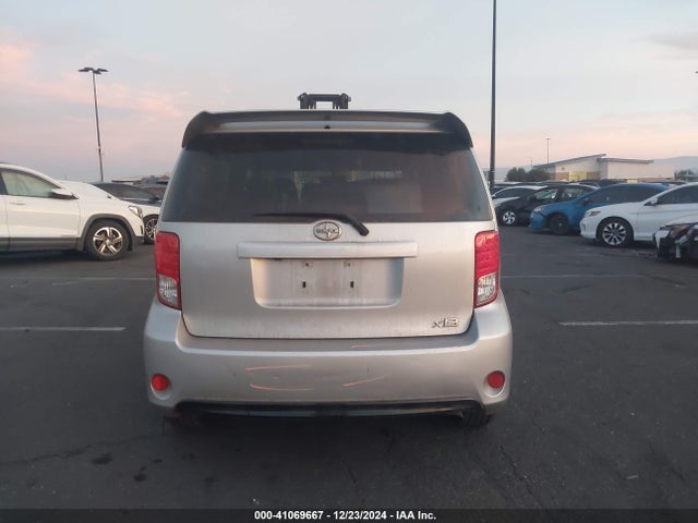 Scion XB 2015 JTLZE4FE2FJ067628 Image 17