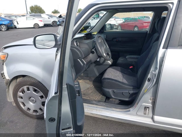 Scion XB 2015 JTLZE4FE2FJ067628 Image 5