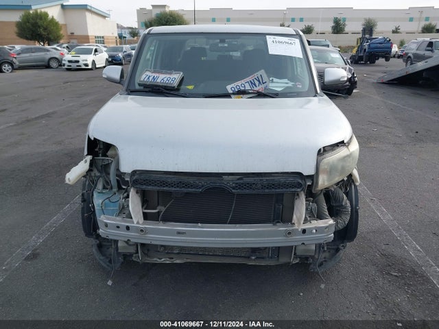 Scion XB 2015 JTLZE4FE2FJ067628 Image 6