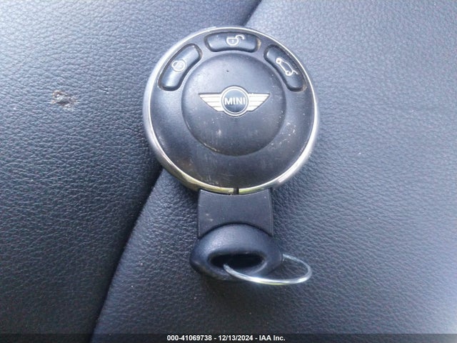 2011 MINI COOPER S WMWSV3C56BTY23596 Photo 10