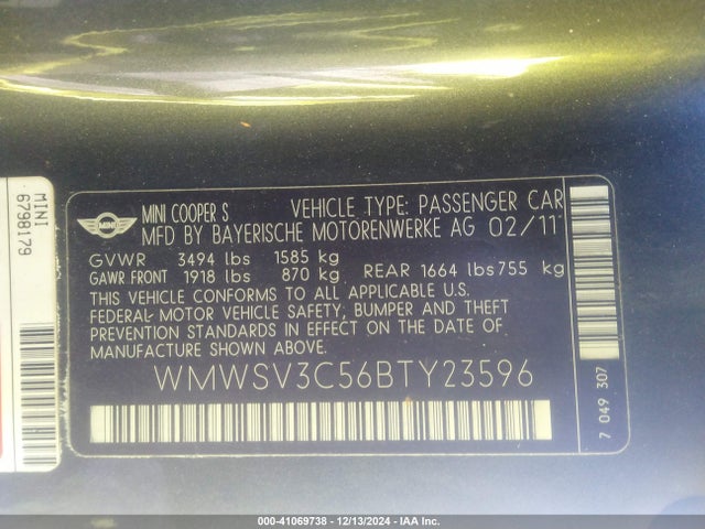 2011 MINI COOPER S WMWSV3C56BTY23596 Photo 8