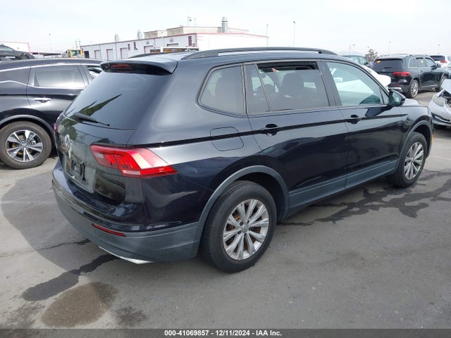 3VV1B7AX6KM117120 Volkswagen Tiguan 2.0t S