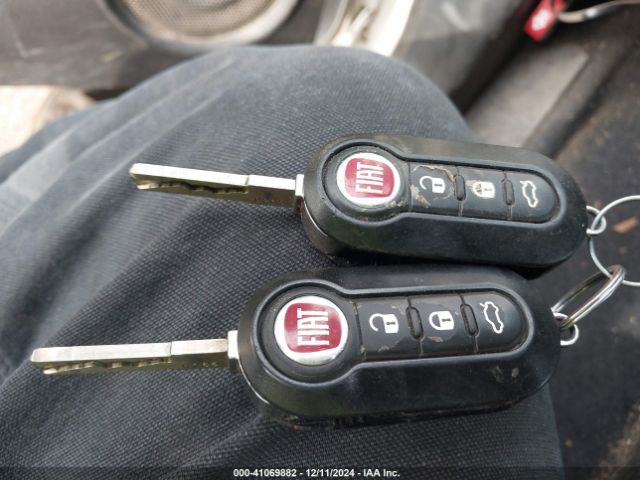 2017 FIAT 500E 3C3CFFGE3HT575762 Photo 10