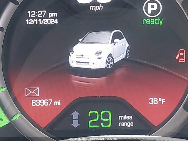 Fiat 500E BATTERY ELECTRIC 2017 3C3CFFGE3HT575762 Image 16