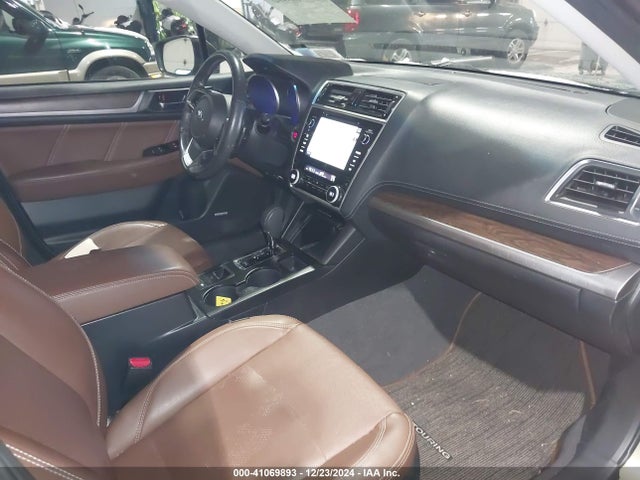 4S4BSETCXJ3300534 Subaru Outback 3.6r Touring