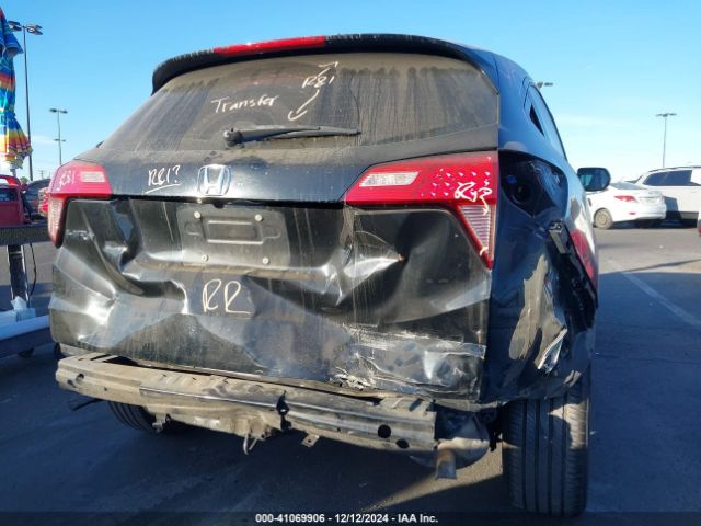 3CZRU5H39JM705508 Honda HR-V LX