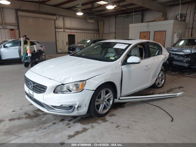 YV1612FH0E2275129 Volvo S60 T5