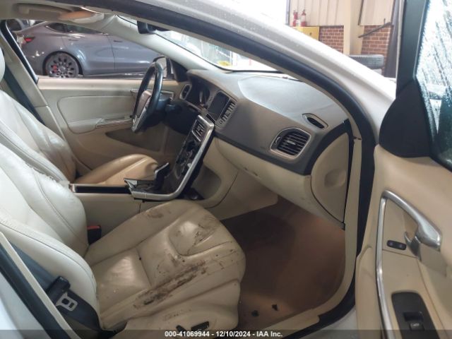 YV1612FH0E2275129 Volvo S60 T5