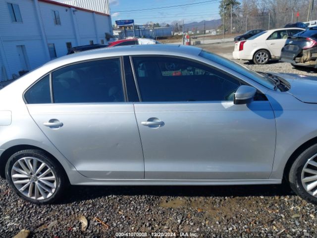 3VWL07AJ8GM228698 Volkswagen Jetta 1.8t Sel