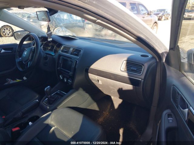 3VWL07AJ8GM228698 Volkswagen Jetta 1.8t Sel