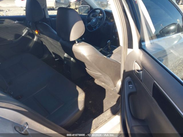 3VWL07AJ8GM228698 Volkswagen Jetta 1.8t Sel