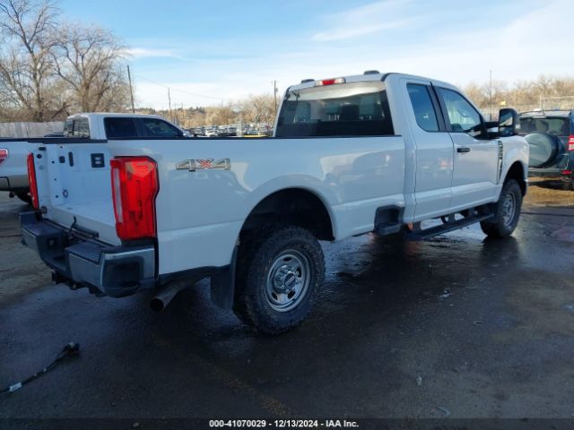 1FT7X2BA2RED26698 Ford F-250 Xl