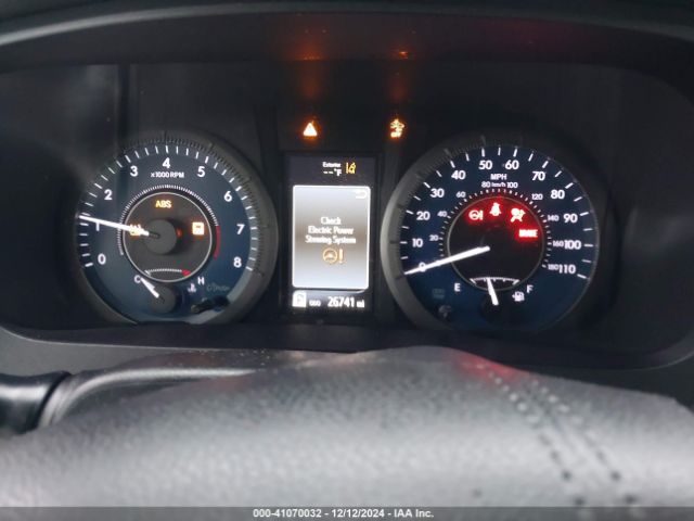 5TDKZ3DC9LS050403 Toyota SIENNA LE