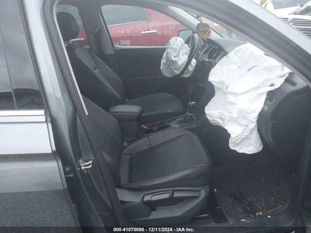 3VV3B7AX9KM046195 Volkswagen Tiguan 2.0t Se/2.0t Sel/2.0t Sel R-line/2.0t Sel R-line Black