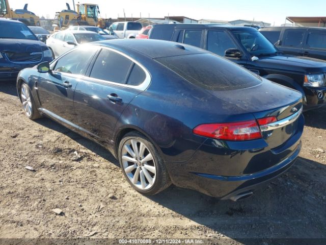2011 JAGUAR XF SAJWA0GBXBLR93086 Photo 2
