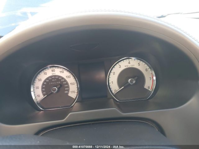 2011 JAGUAR XF SAJWA0GBXBLR93086 Photo 6