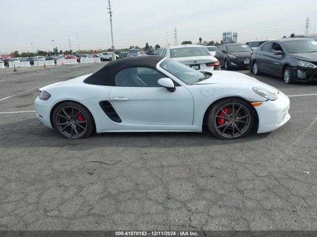 WP0CB2A81KS228734 Porsche 718 Boxster S