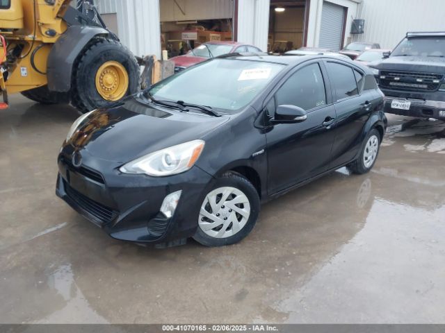 JTDKDTB31G1122649 Toyota Prius C Two