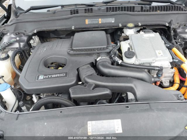 3FA6P0RU5LR156976 Ford Fusion Hybrid Titanium